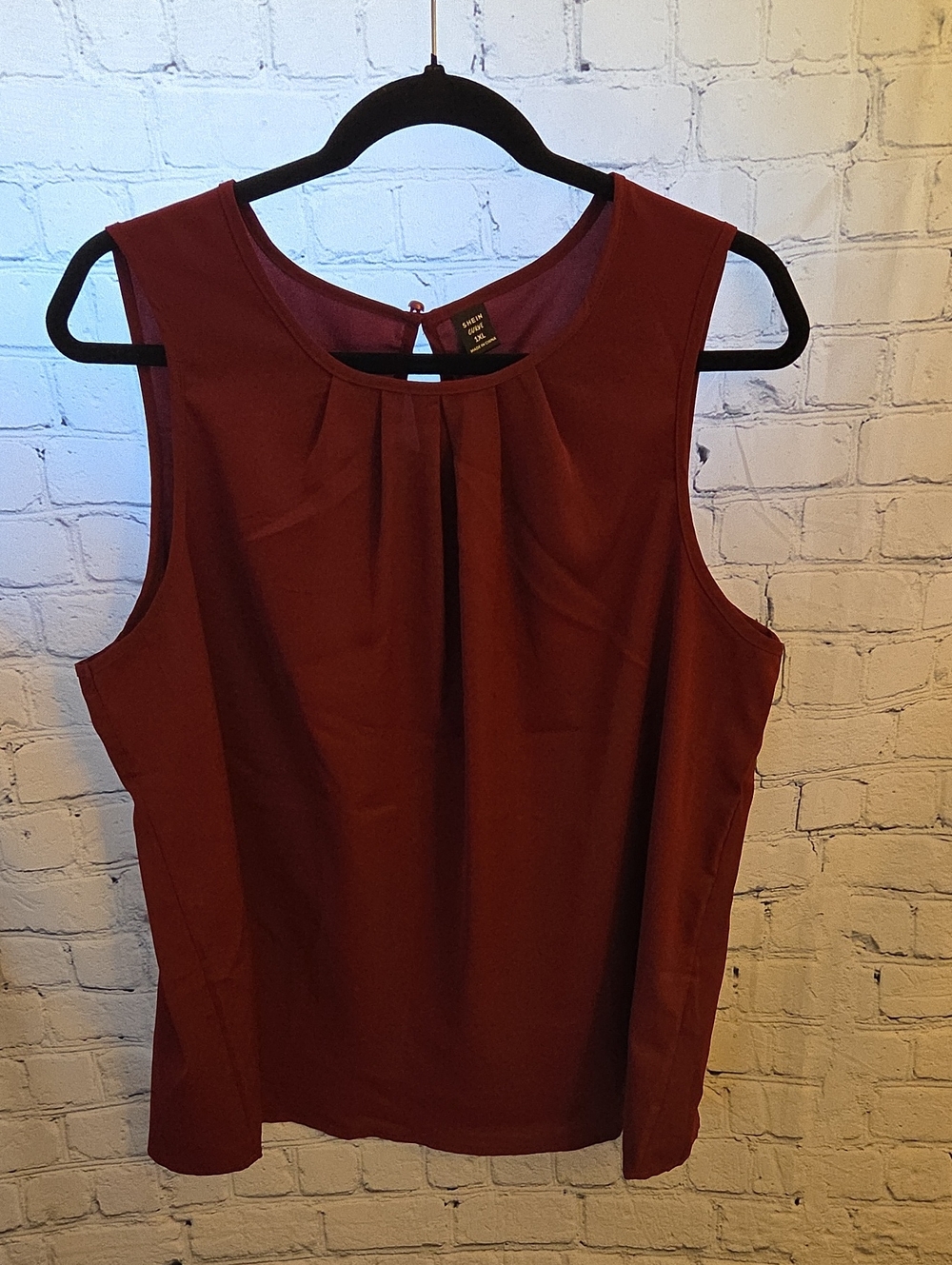 Shein Curve Deep Red Shell Top